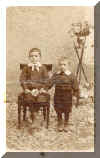 005 henri & joseph 1903_WEB.jpg (935675 octets)